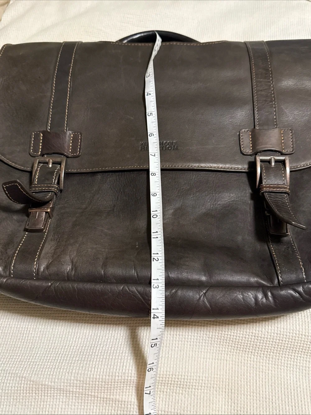 Kenneth Cole Reaction Dark Brown Leather Messenger Bag